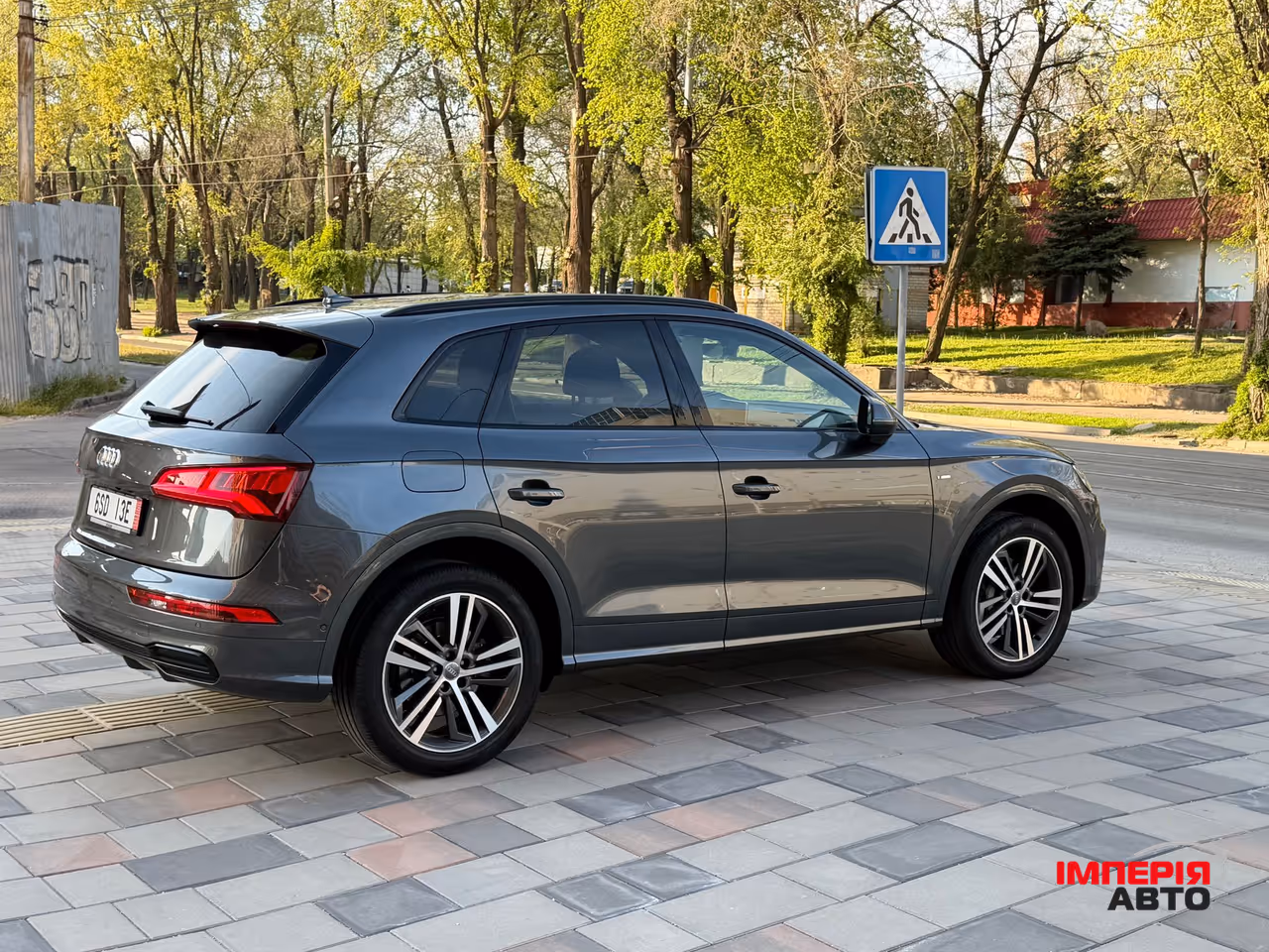 Audi Q5 - фото 14