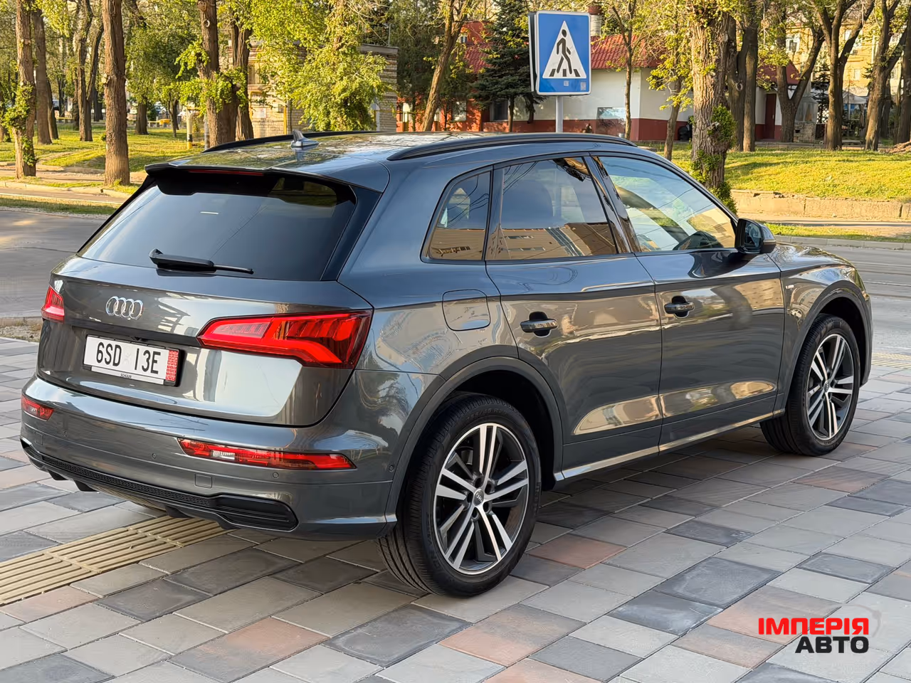 Audi Q5 - фото 11