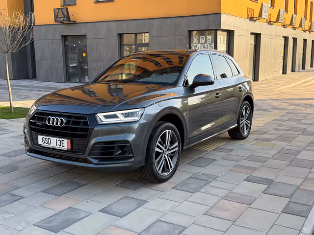 Audi Q5 - фото 2