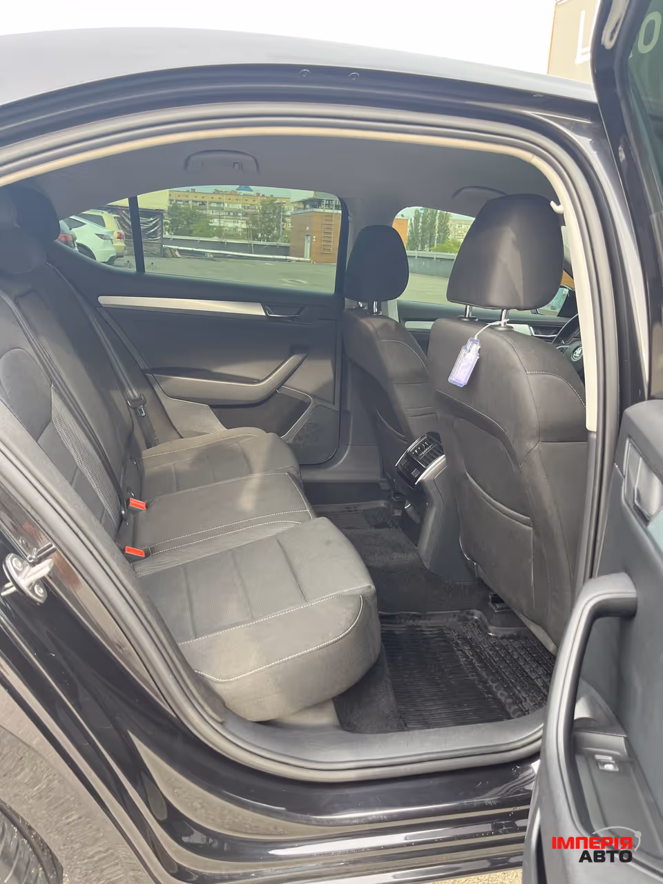 Skoda Superb - фото 14