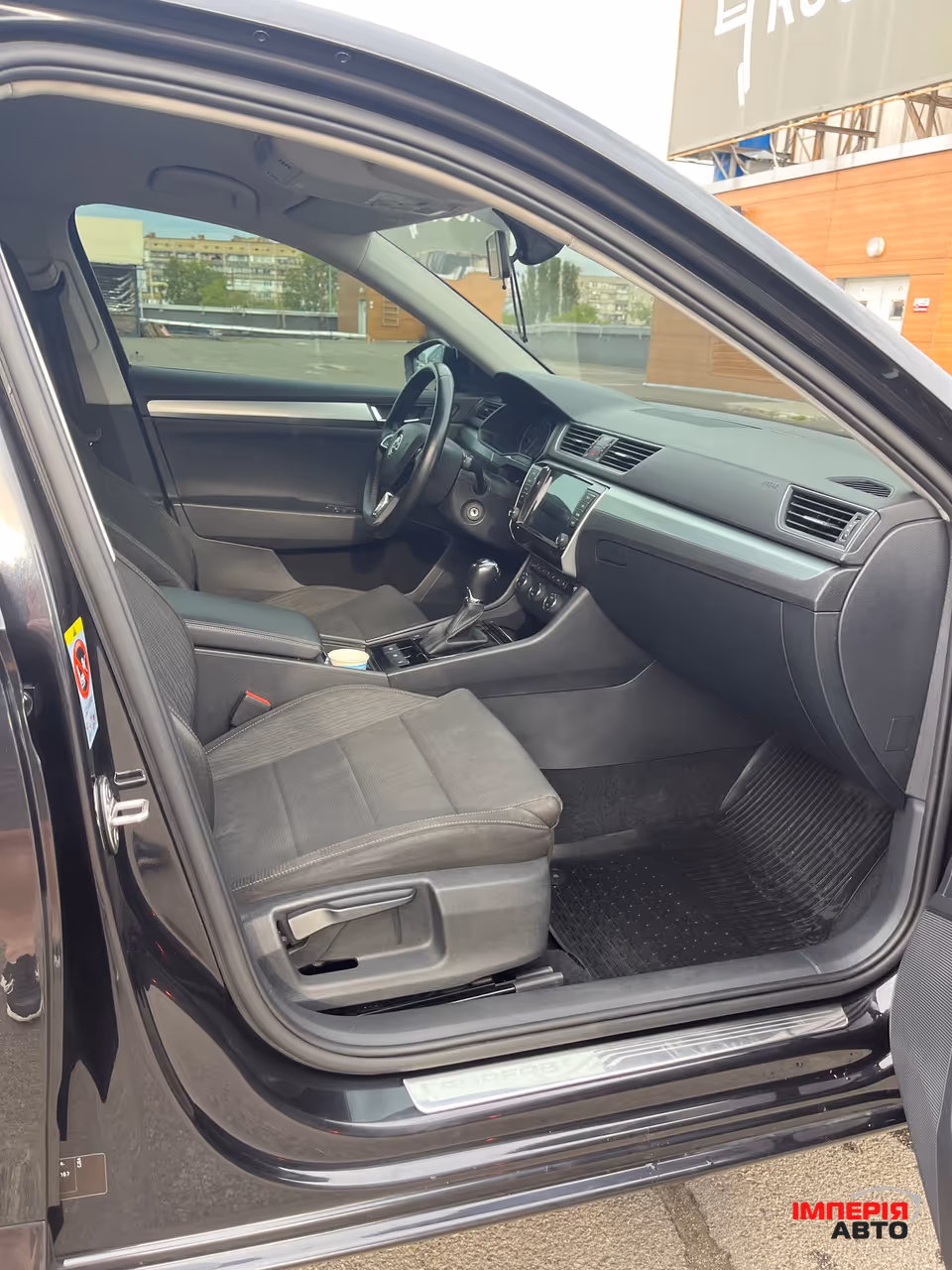 Skoda Superb - фото 12
