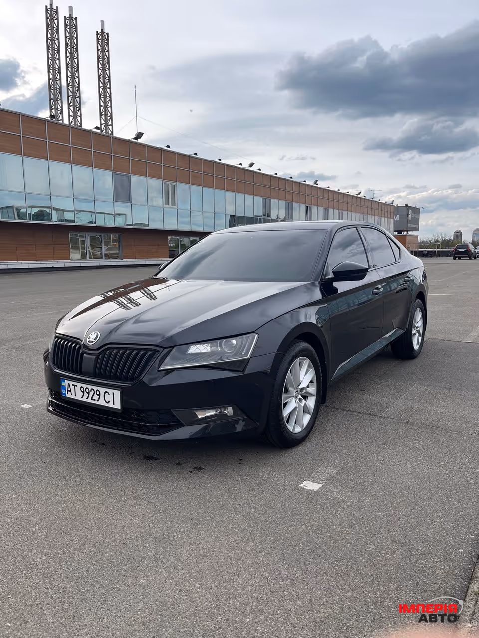 Skoda Superb - фото 2