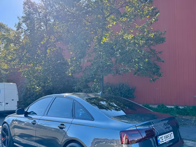 Audi A6 - фото 2