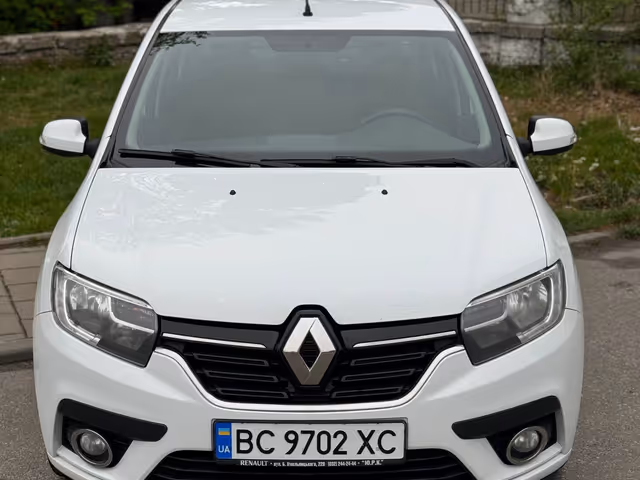 Renault Logan - фото 4