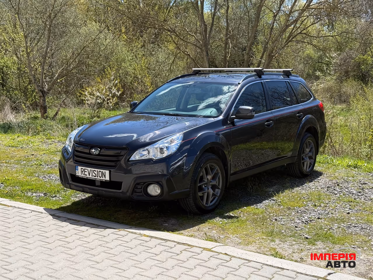 Subaru Outback - фото 1