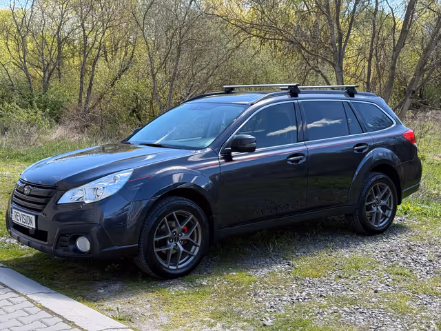 Subaru Outback - фото 2