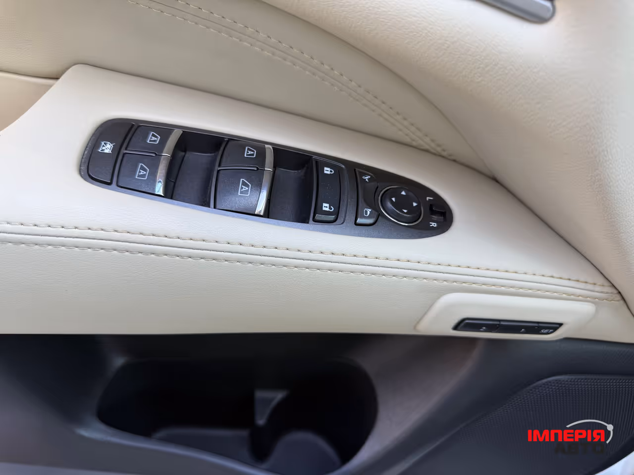 Infiniti QX60 - фото 19