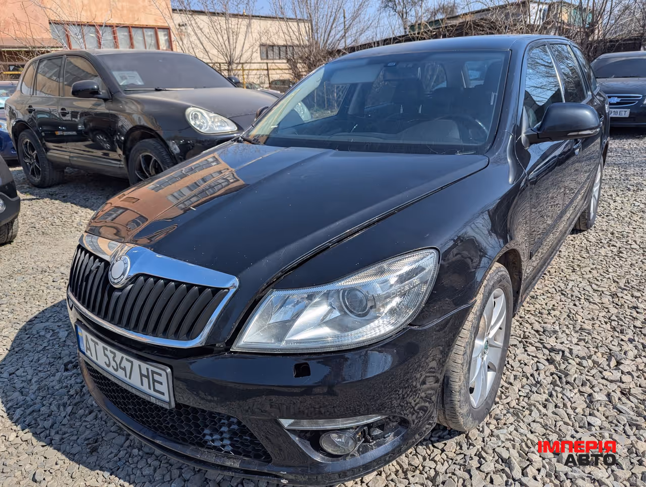 Skoda Octavia - фото 1