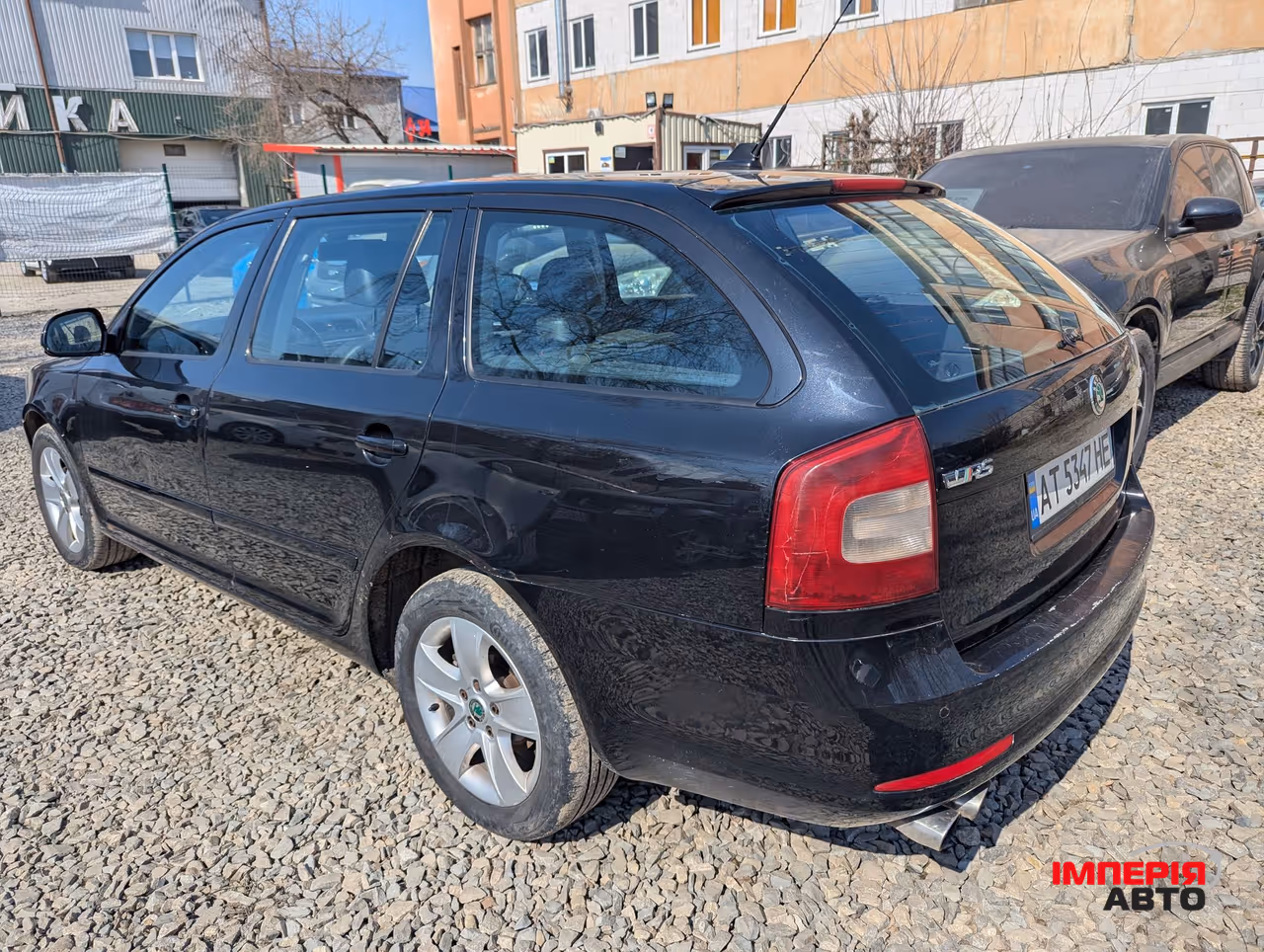 Skoda Octavia - фото 2