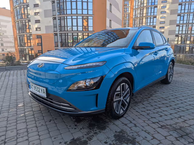 Hyundai Kona - фото 1