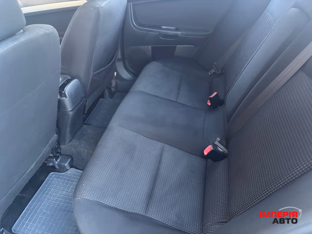 Mitsubishi Lancer - фото 15