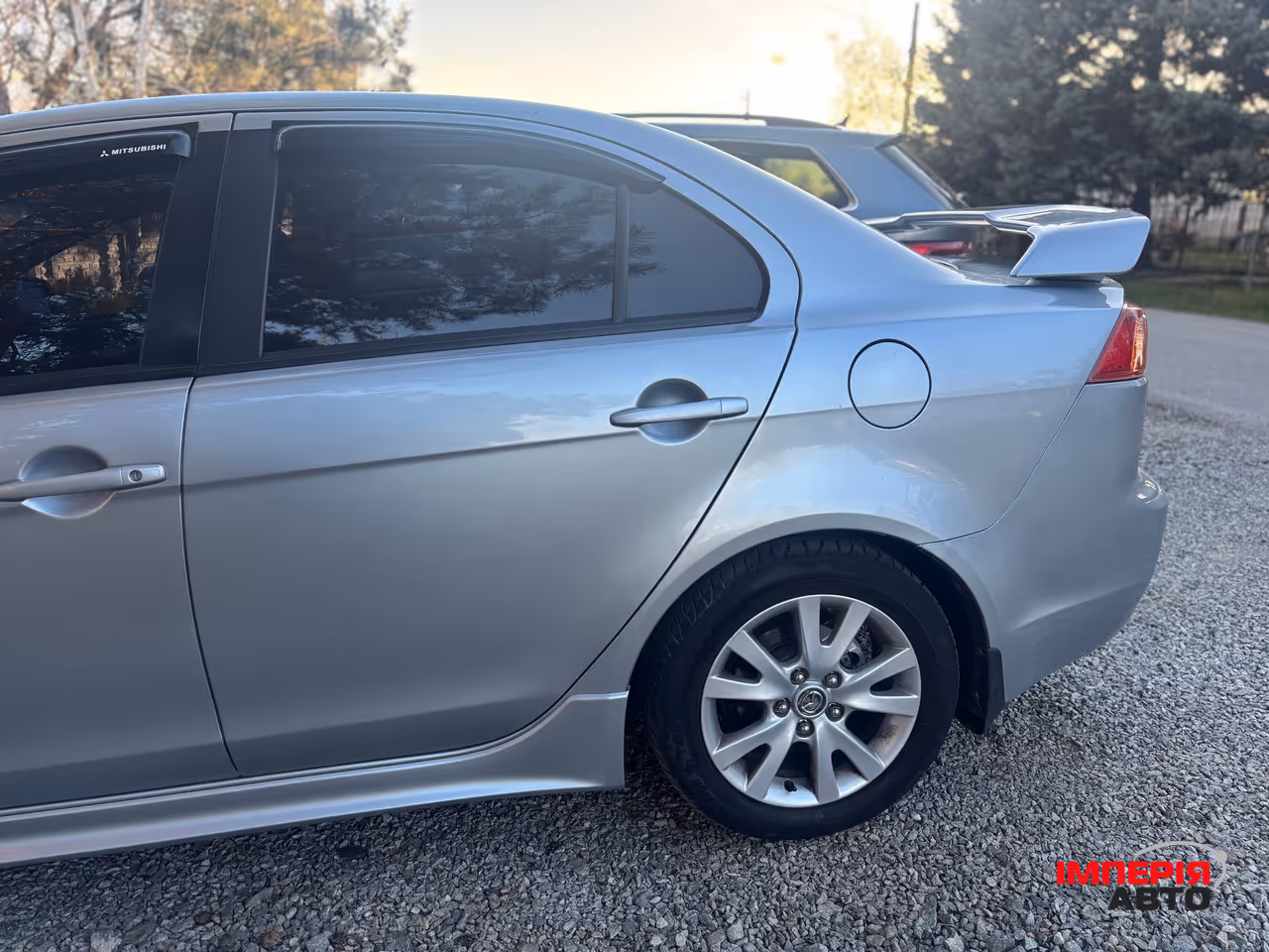 Mitsubishi Lancer - фото 4