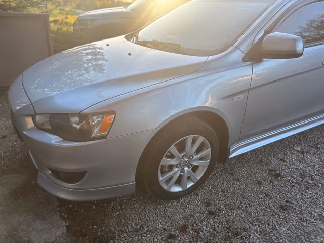 Mitsubishi Lancer - фото 2