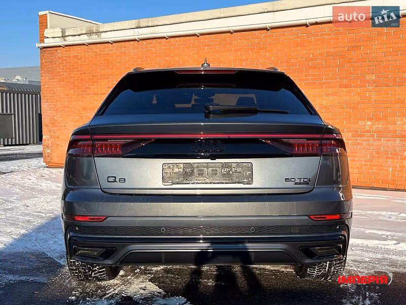 Audi Q8 - фото 4