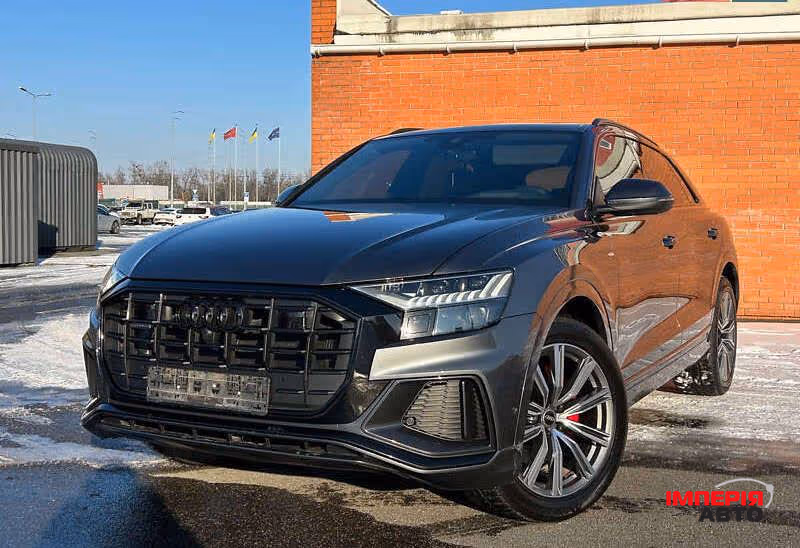Audi Q8 - фото 3