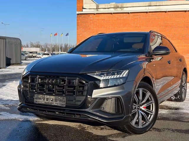Audi Q8 - фото 3