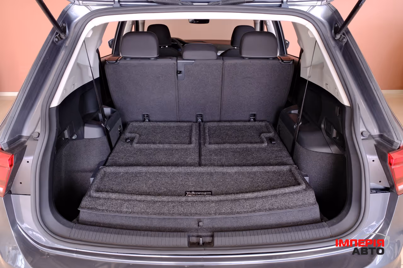 Volkswagen Tiguan - фото 9