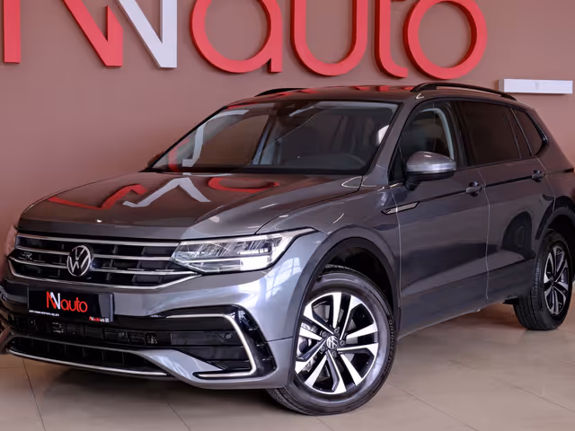 Volkswagen Tiguan - фото 2