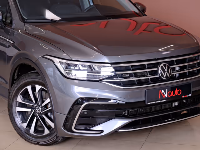 Volkswagen Tiguan - фото 3