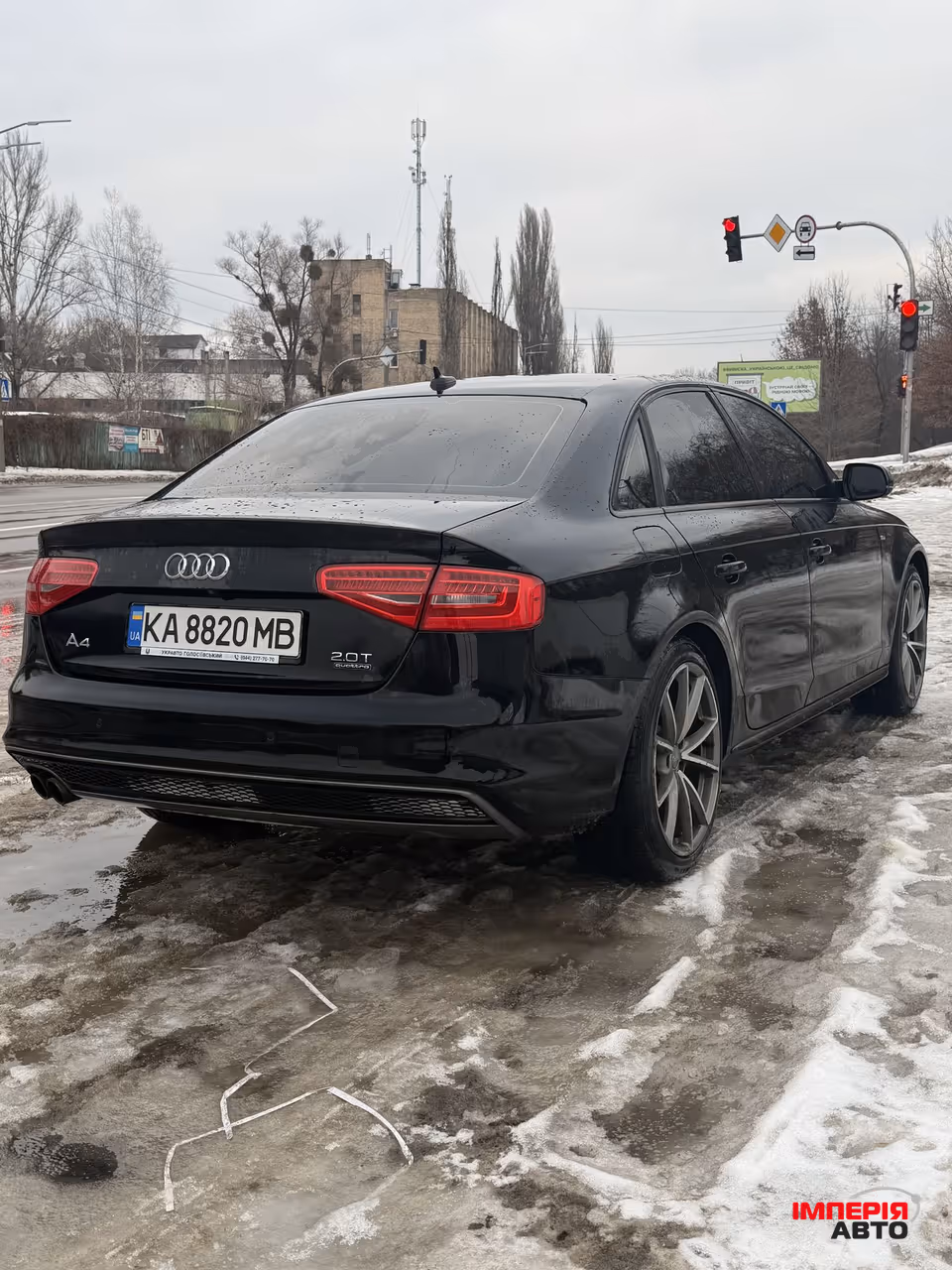 Audi A4 - фото 8