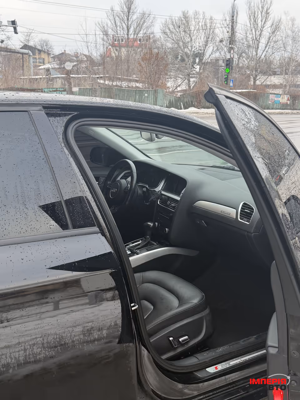 Audi A4 - фото 10
