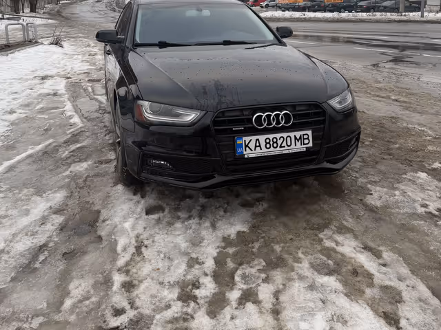 Audi A4 - фото 3