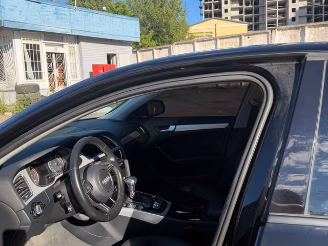 Audi A4 - зображення 5