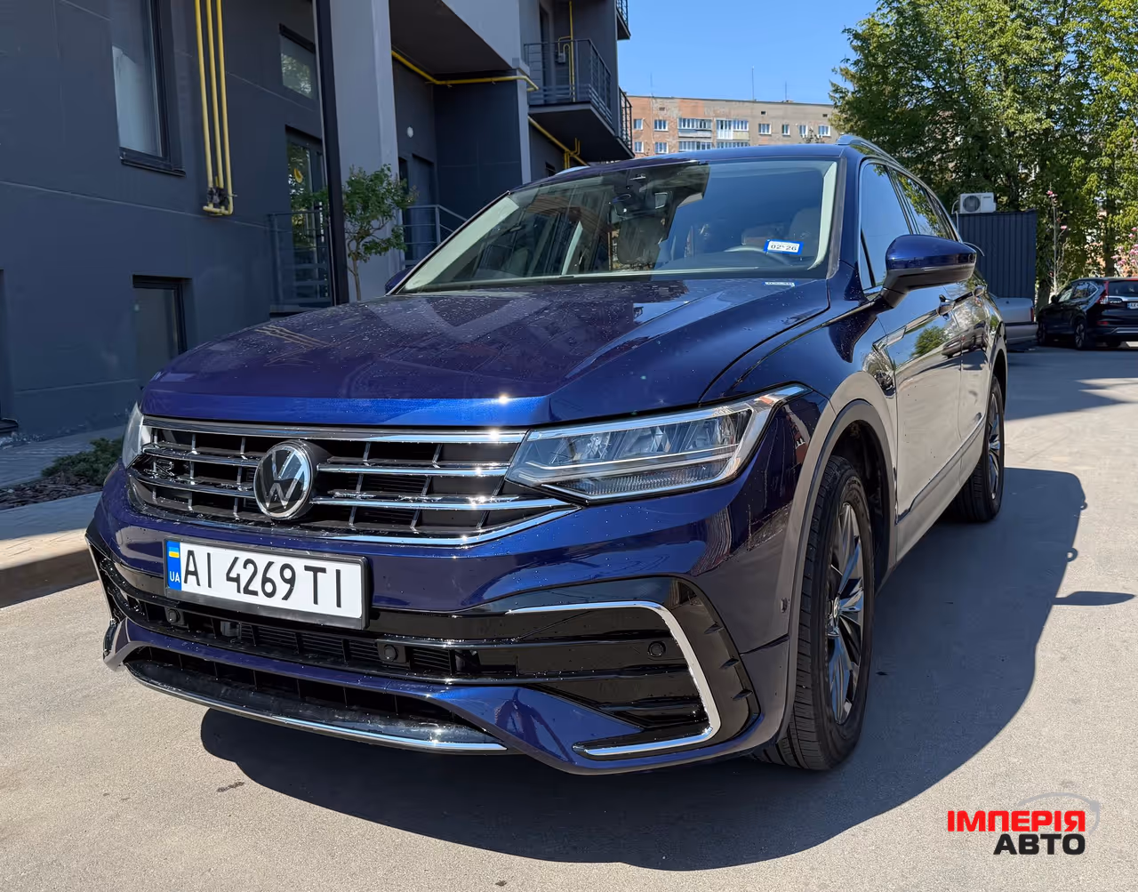 Volkswagen Tiguan - фото 2