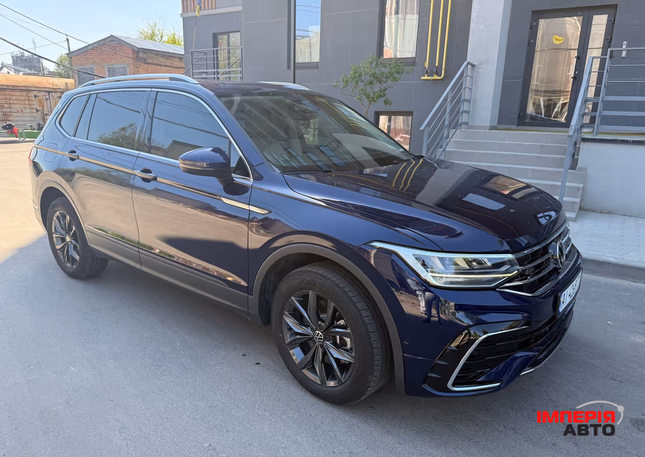 Volkswagen Tiguan - фото 24