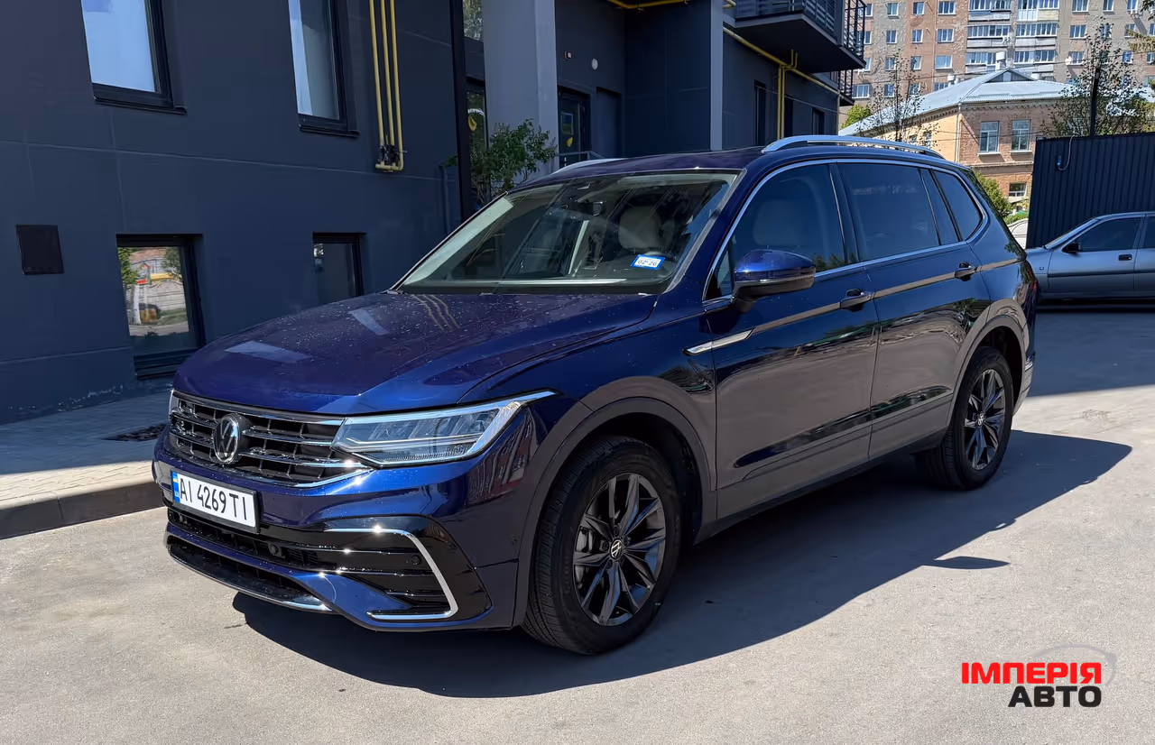 Volkswagen Tiguan - фото 1