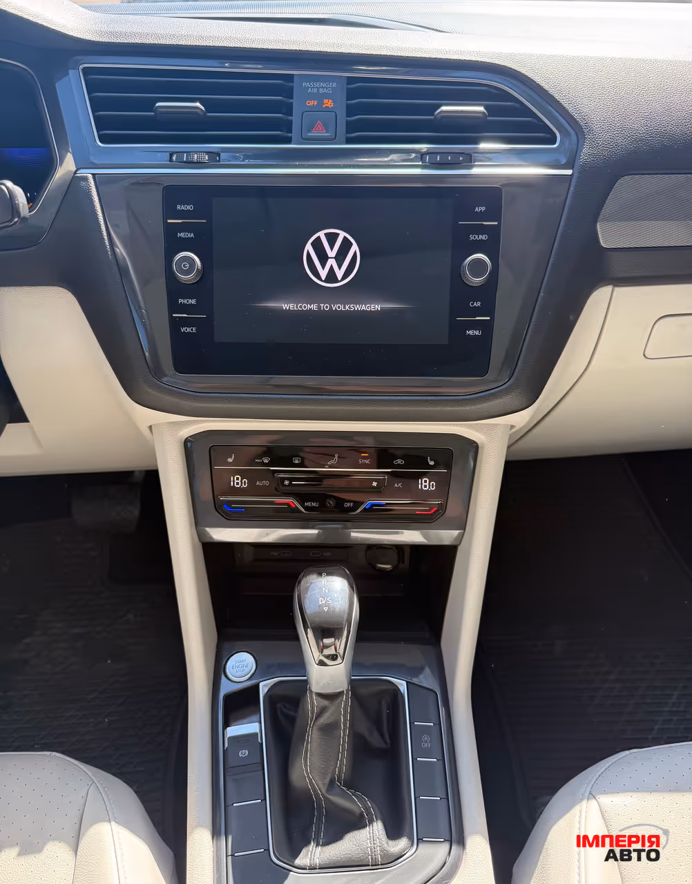 Volkswagen Tiguan - фото 19