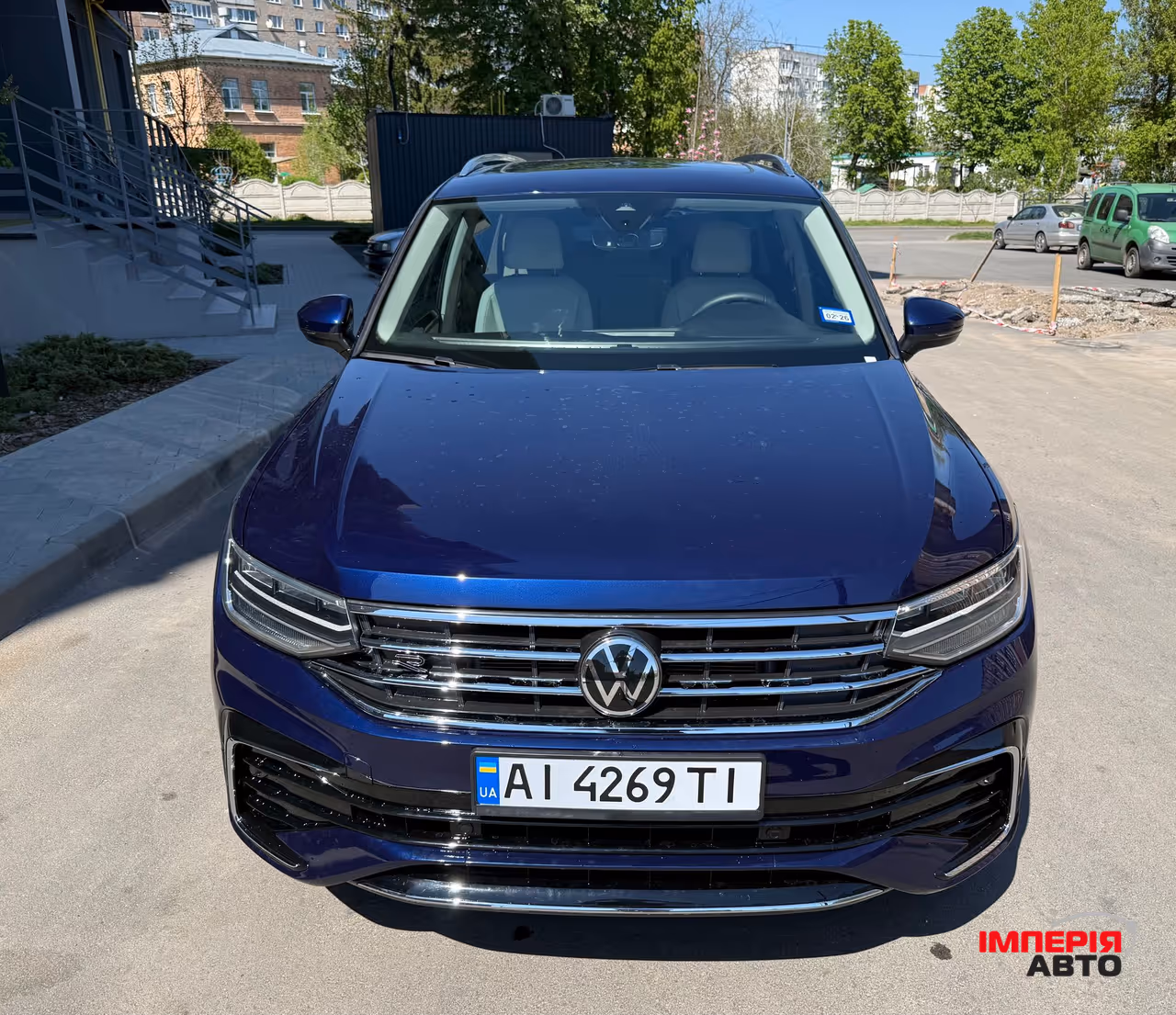 Volkswagen Tiguan - фото 11