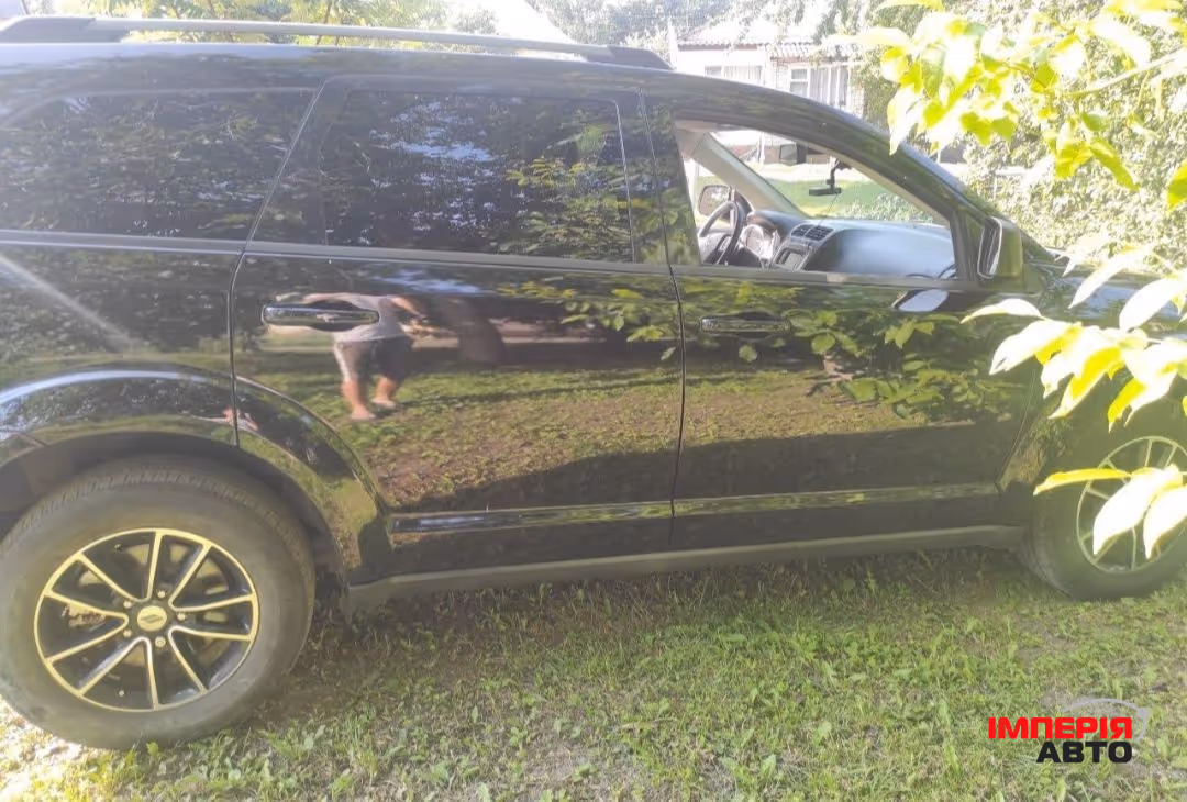 Dodge Journey - фото 2