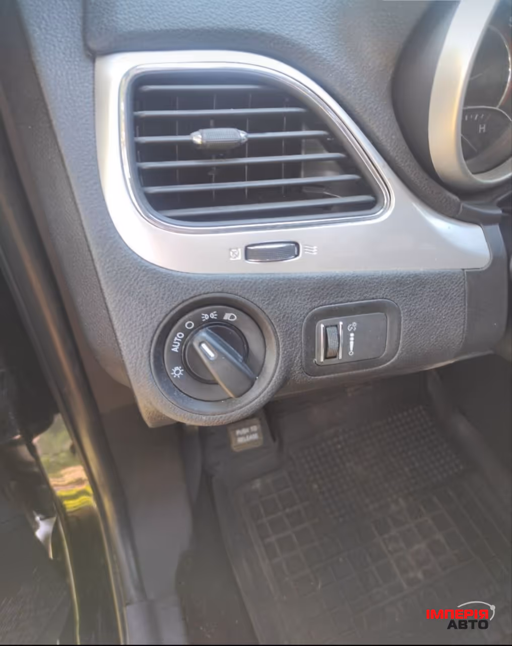 Dodge Journey - фото 10