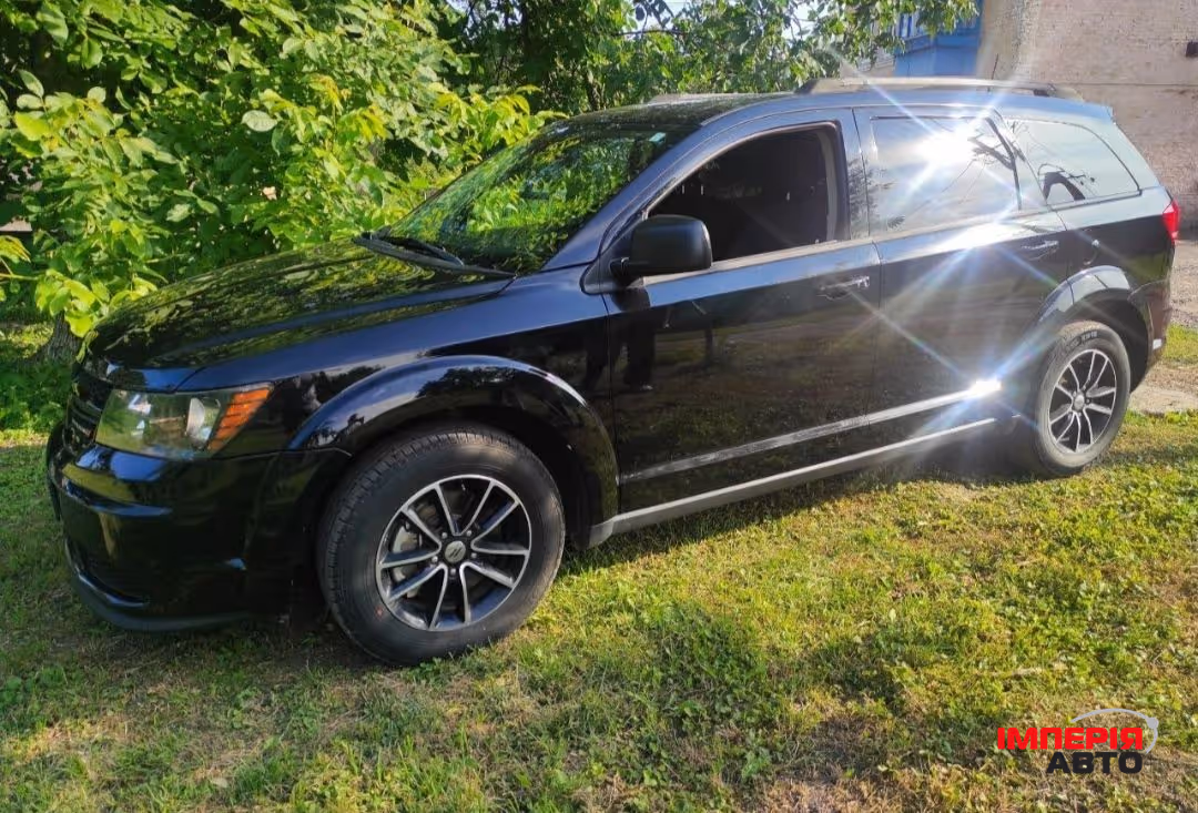 Dodge Journey - фото 1