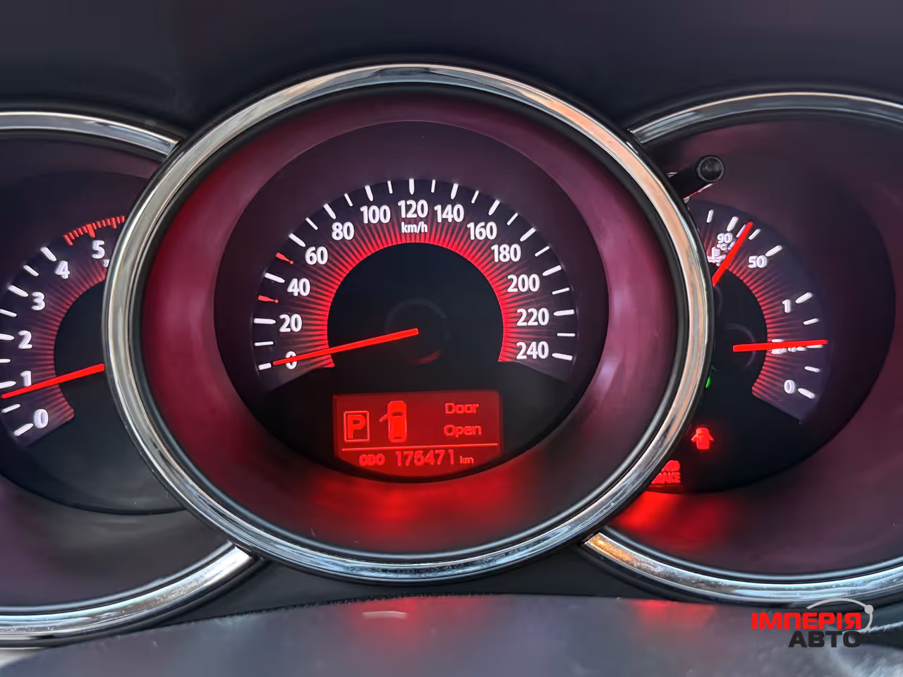 Kia Sorento - фото 11