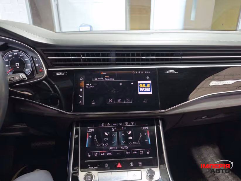 Audi Q7 - фото 7