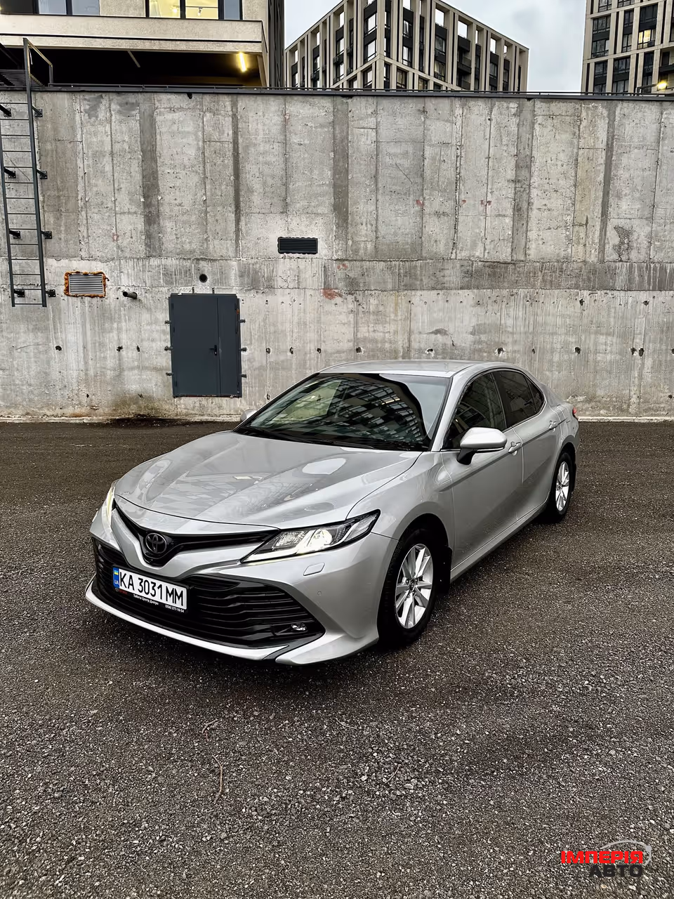 Toyota Camry - фото 6