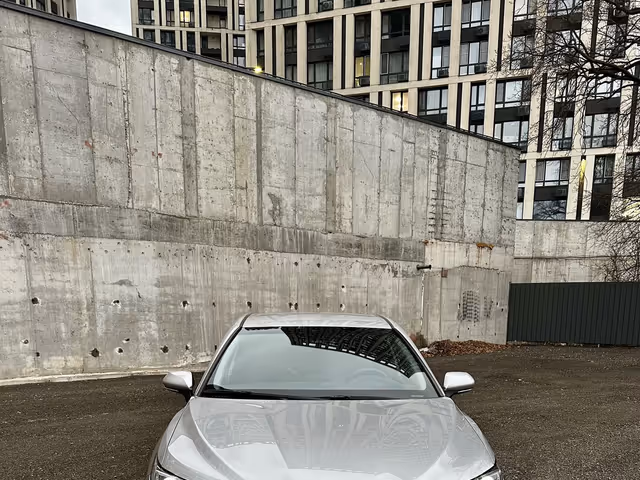 Toyota Camry - фото 2