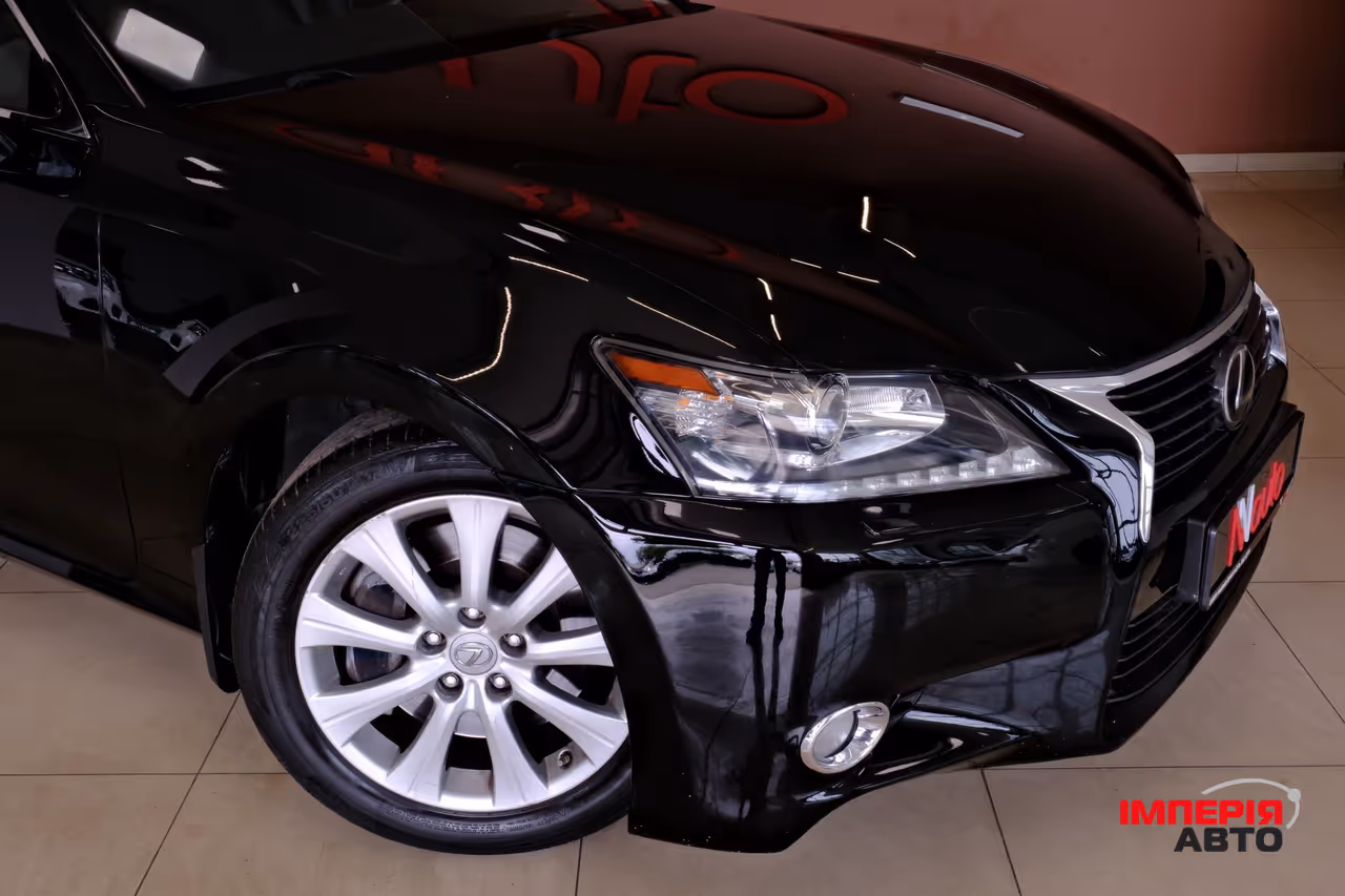 Lexus GS - фото 3