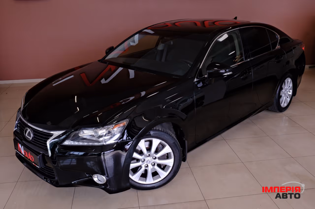 Lexus GS - фото 2
