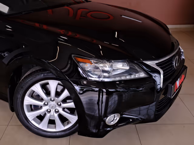 Lexus GS - фото 3