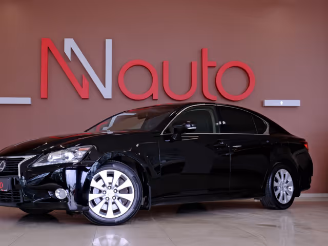 Lexus GS - фото 1