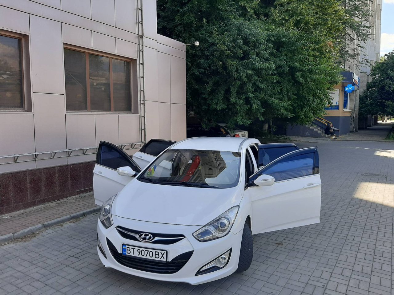 Hyundai i40 - фото 8