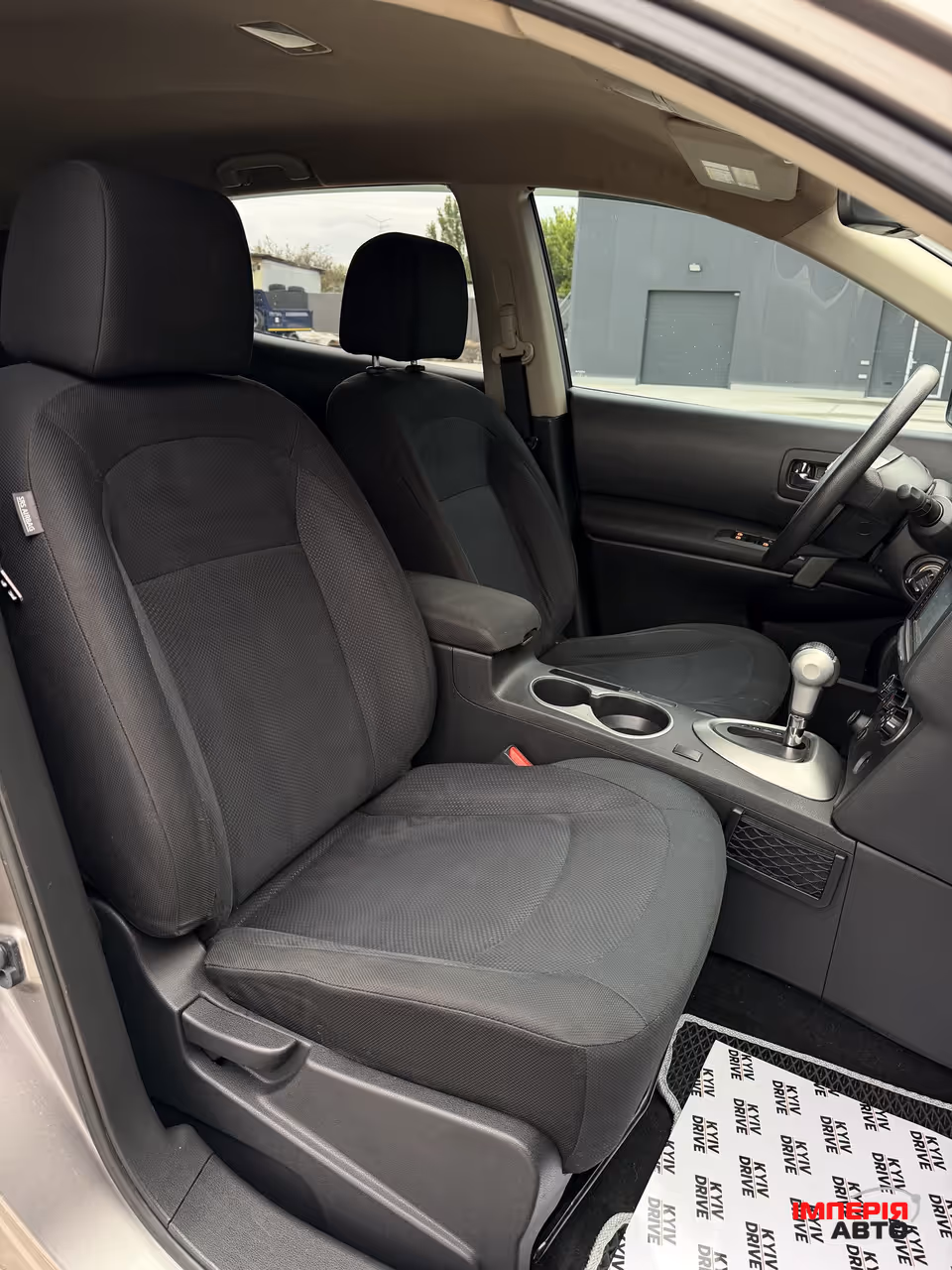 Nissan Rogue - фото 13