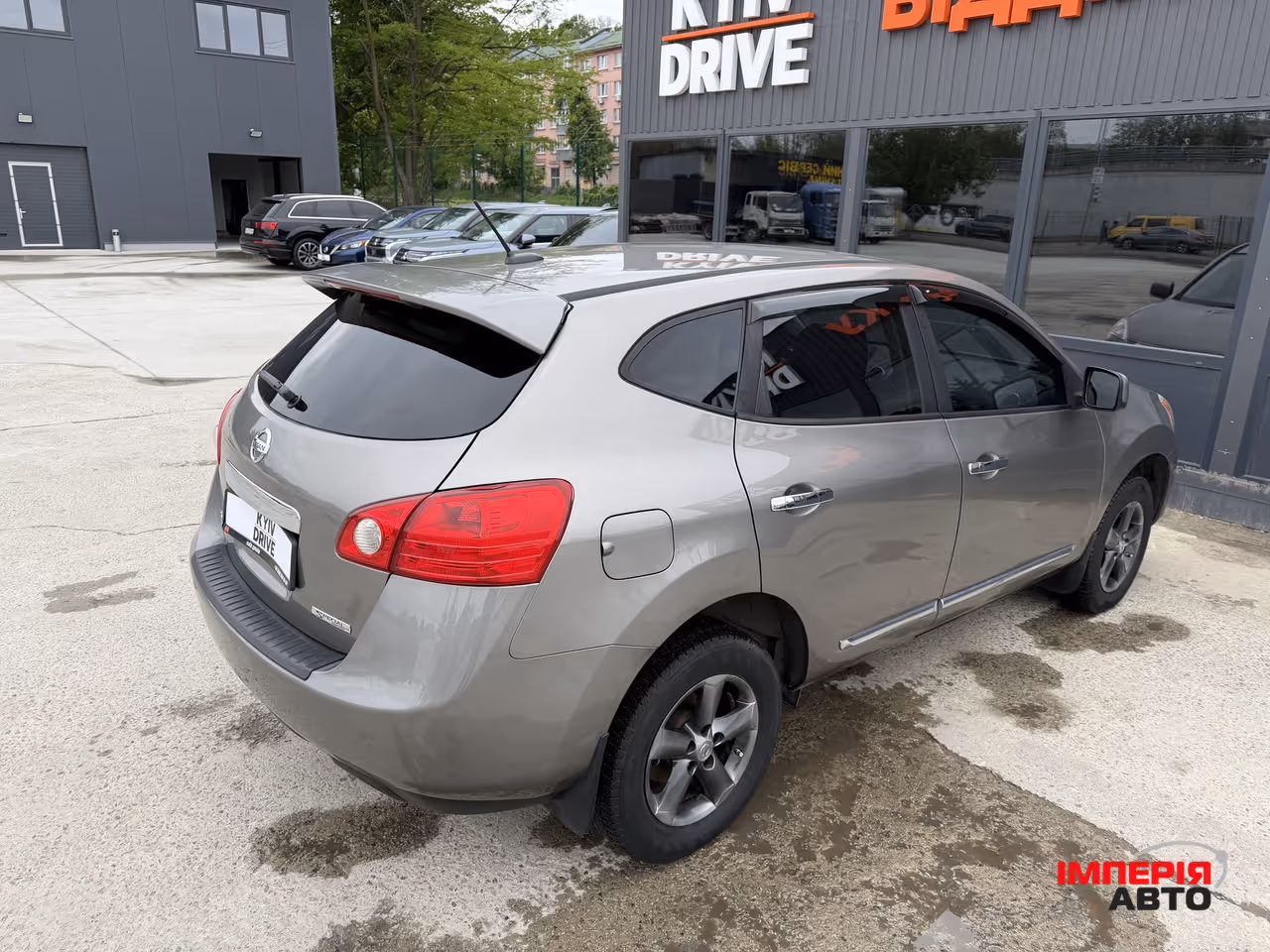 Nissan Rogue - фото 8