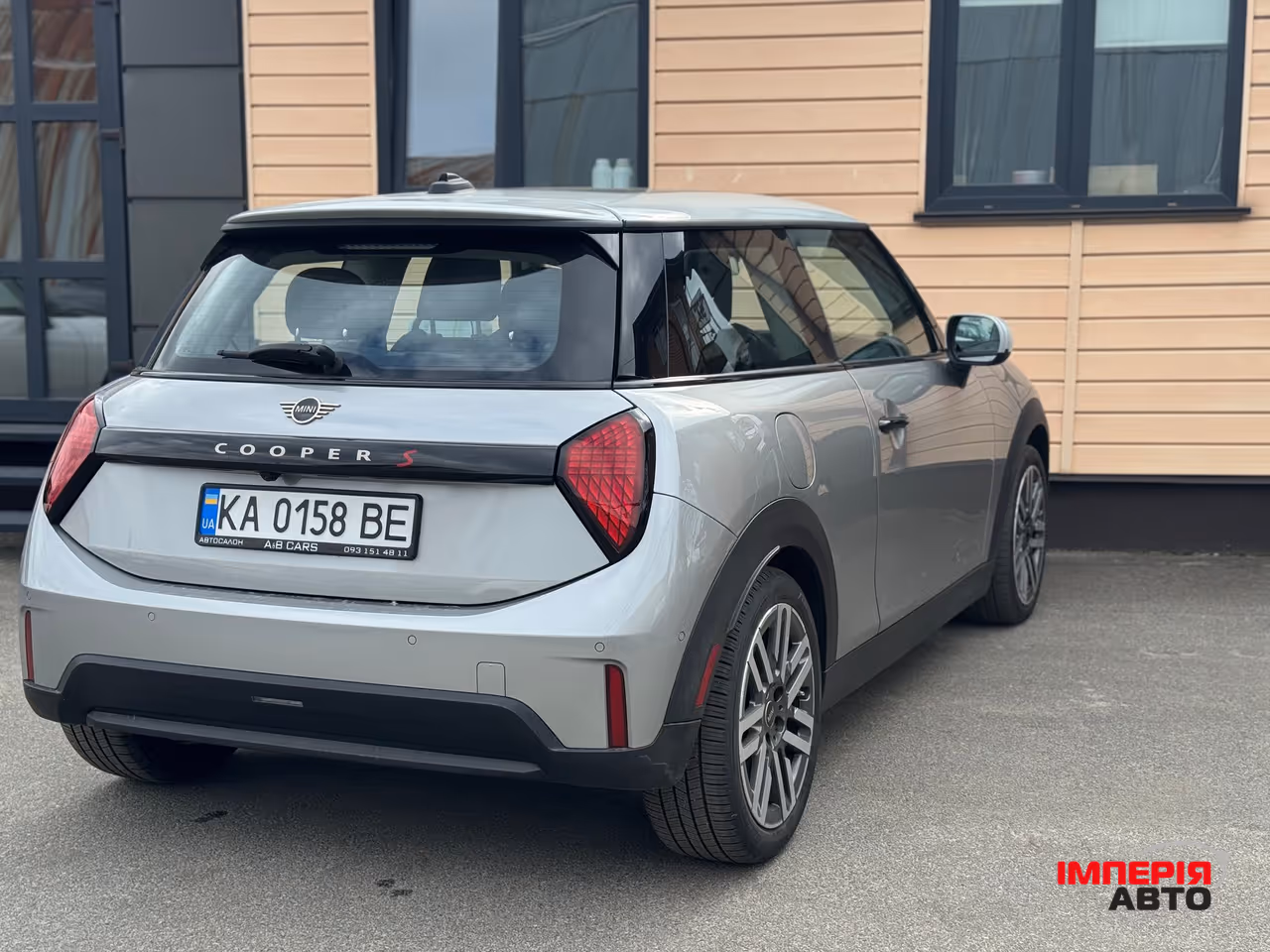 Mini Hatch - фото 6