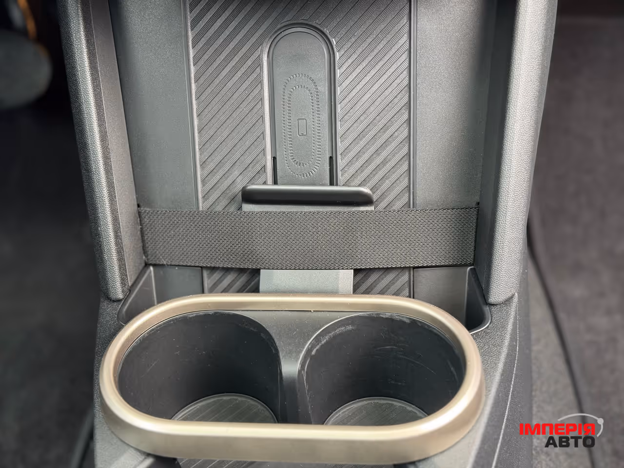 Mini Hatch - фото 32