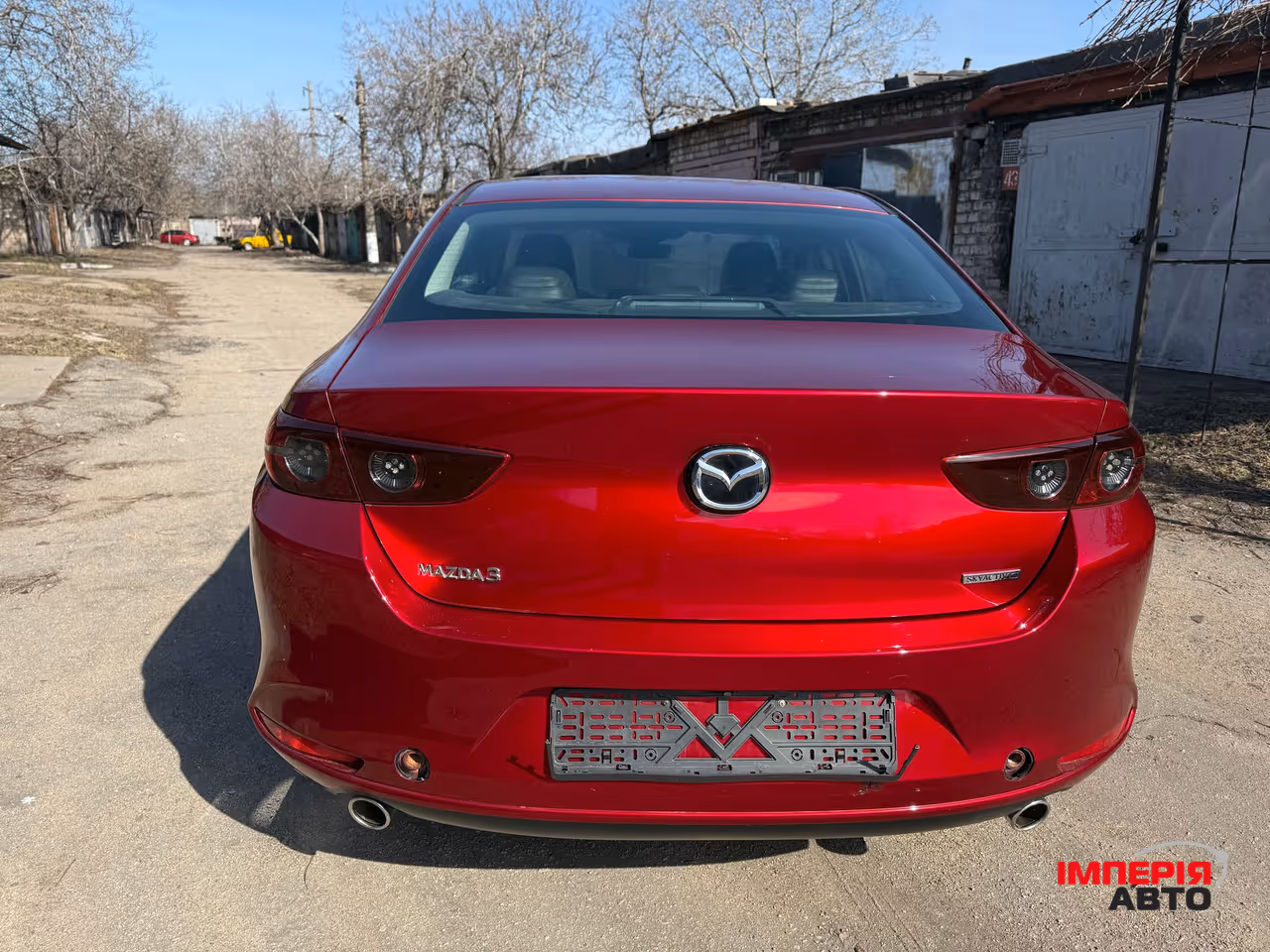 Mazda 3 - фото 5