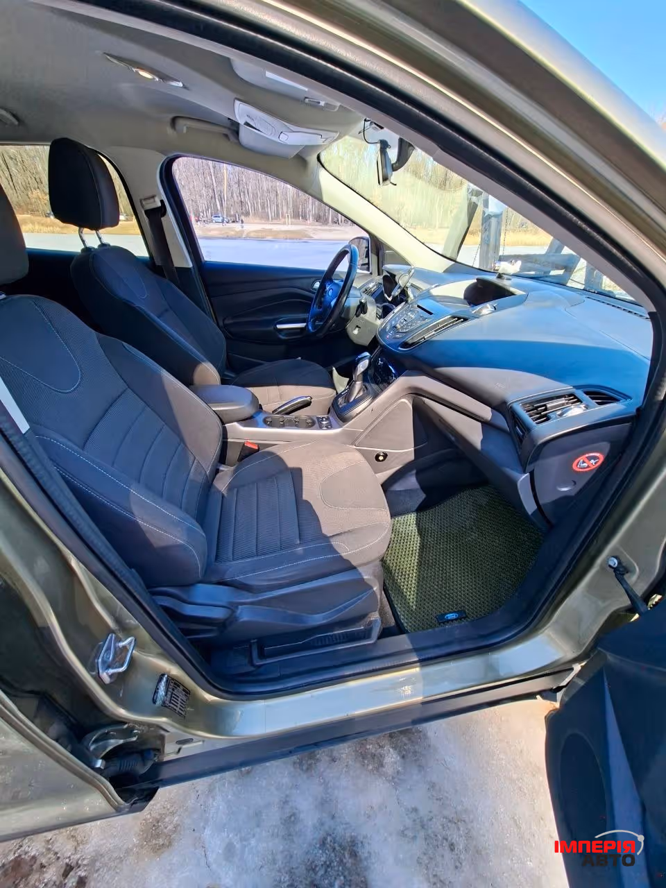 Ford Kuga - фото 22